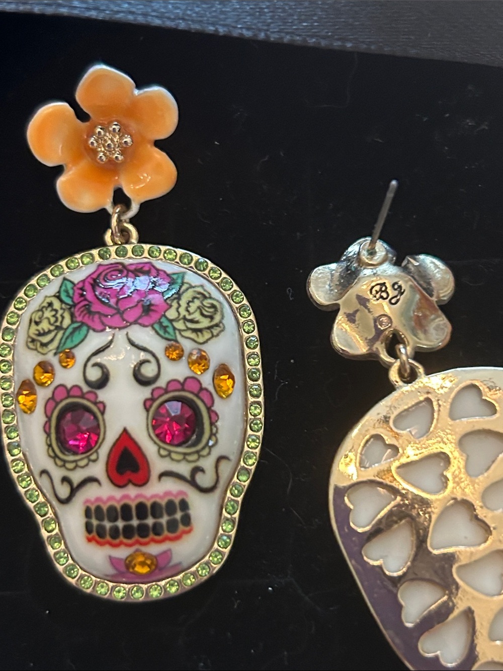 Betsey Johnson Orange Flower Sugar Skull Dangle Earrings - Picture 4 of 5